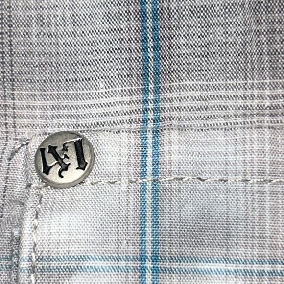 Mens Wrangler Rock 47 Blue Plaid Button Snap Shirt Size Medium - Picture 10 of 13